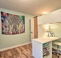 Niantic Home w / PatioGrill 2 Mi. to Beach - Accommodation Los Angeles