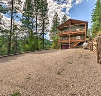 Mystic Forest Lodge with Superb Vistas  Media Room - Accommodation Los Angeles