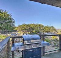 Beachfront Condo with BBQ  Monterey Bay Views - Accommodation Los Angeles
