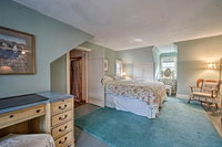 Cozy Dennis Port Cottage Steps to Priv. Beach