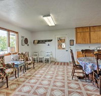 Farmhouse in a Private Country Setting - Accommodation Los Angeles