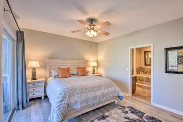 Lake Keowee Condo With Pool & Golf Course Access - thumb 3