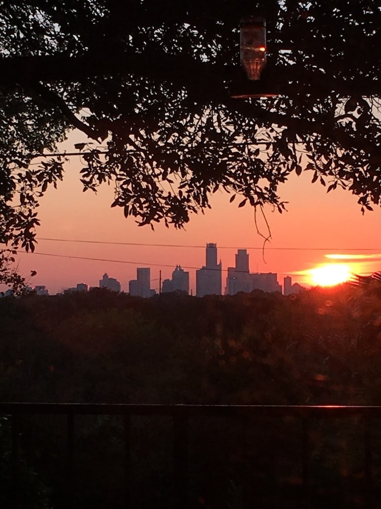 New Listing! West Austin Haven W / Patio & Views 4 Bedroom Home - thumb 1