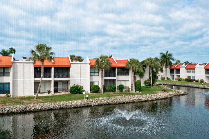 Runaway Bay Resort By BBG - thumb 3