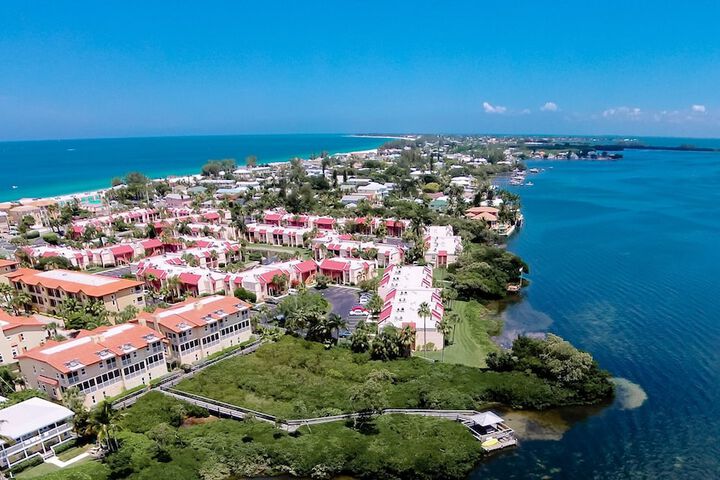 Runaway Bay Resort By BBG - thumb 2