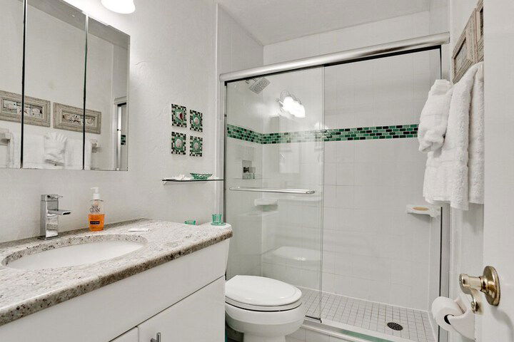 Runaway Bay Resort By BBG - thumb 7