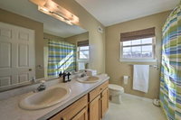 Atlantic City Area Home w / Pool  Hot Tub Hut