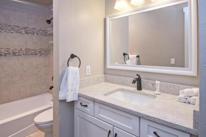 Breakaway West #212 Condo - thumb 3