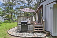 Spacious Home Walk to Beach Shops  Dining