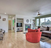 Spacious Group Retreat with Office Gym  More - Accommodation Los Angeles