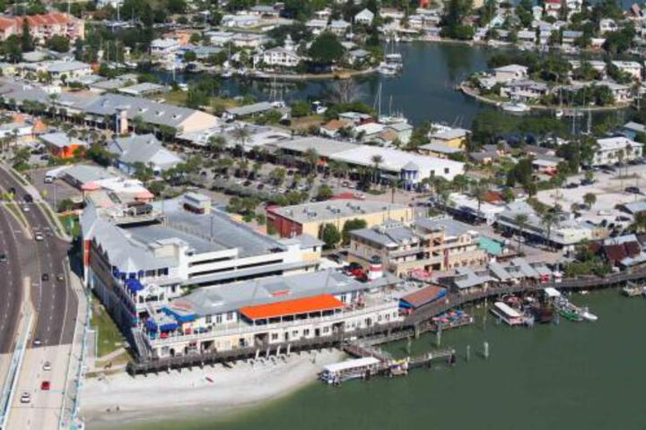 404 Surf Beach Resort - thumb 5