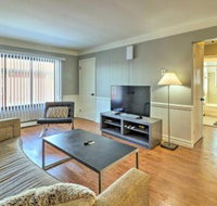 Quaint Suburban Royal Oak Escape Less Than 3 Mi Downtown - Accommodation Los Angeles