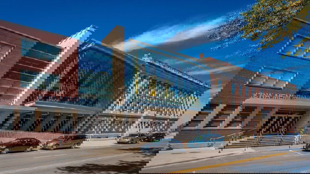 Iowa House Hotel - thumb 0