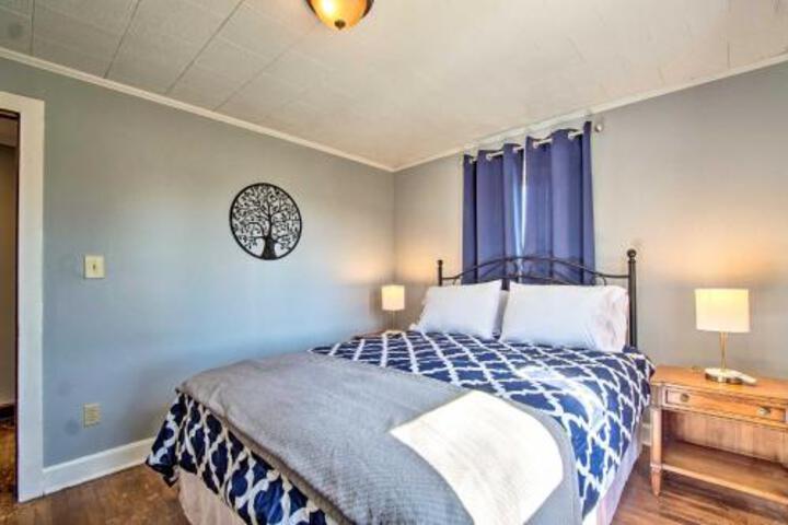 Quiet Family Home 12 Miles To State Park! - thumb 1