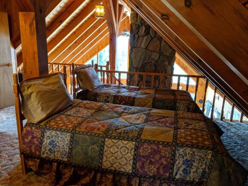 Dodge Pond Hillton Panoramic Views Of Dodge Pond & The Surrounding Mountains - thumb 3