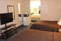 Econo Lodge Inn and Suites Sweetwater