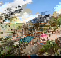 Ramada by Wyndham Hawthorne LAX / LA Stadium - Accommodation Los Angeles