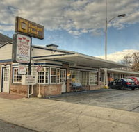 Budget Host Three Crowns Motor Lodge - Accommodation Los Angeles