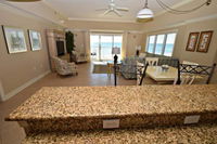 Escapes To The Shores 305 Condo