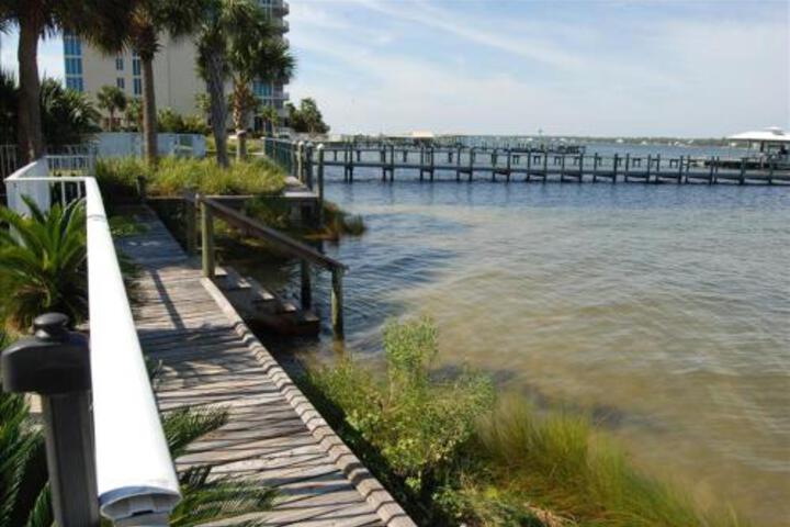 The Landing 105 Condo - thumb 1