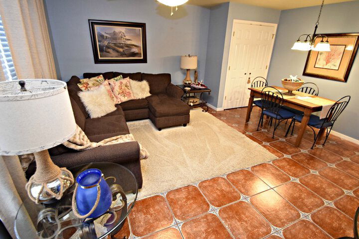 Three Cs 101 2 Bedroom Condo - thumb 6