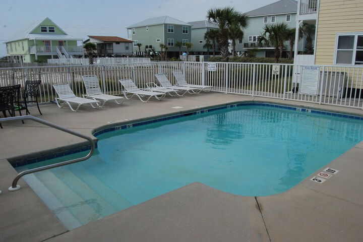 Three Cs 101 2 Bedroom Condo - thumb 1