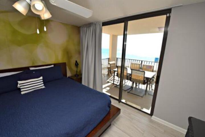 Phoenix East 806 Condo - thumb 5