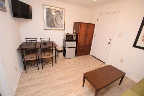 Beachview 216 By RedAwning - thumb 3