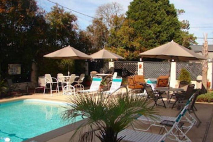 Serendipity Inn - thumb 0