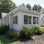 Cottage 404 Two Bedroom 1 Bathroom Cottage Next To Clubhouse & Pools Golf Cart Included - thumb 1