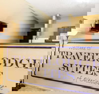 Travelodge Suites by Wyndham Lake Okeechobee - Accommodation Los Angeles