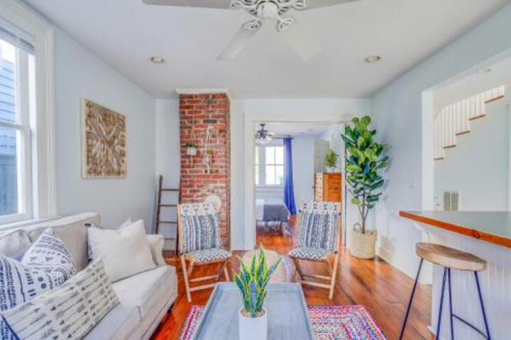 King Street Home Walk Everywhere! - thumb 0