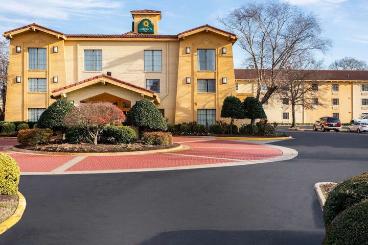 La Quinta Inn By Wyndham Norfolk Virginia Beach - thumb 4