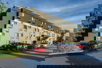 La Quinta Inn  Suites by Wyndham Warwick Providence Airport