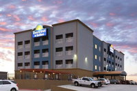 Days Inn  Suites by Wyndham Galveston West/Seawall