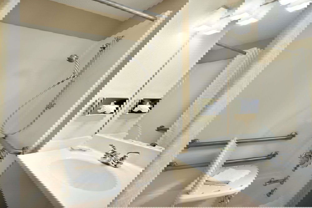 Super 8 By Wyndham Mt. Vernon IL - thumb 5