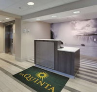 La Quinta Inn  Suites by Wyndham Batavia - Accommodation Los Angeles