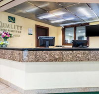 Quality Inn & Suites Lacey I-5 - Accommodation Los Angeles