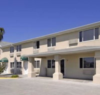 Super 8 by Wyndham Aransas Pass - Accommodation Los Angeles
