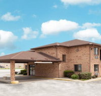 Super 8 by Wyndham Gilman - Accommodation Los Angeles