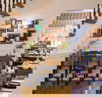 Mira Monte Inn & Suites - Accommodation Los Angeles