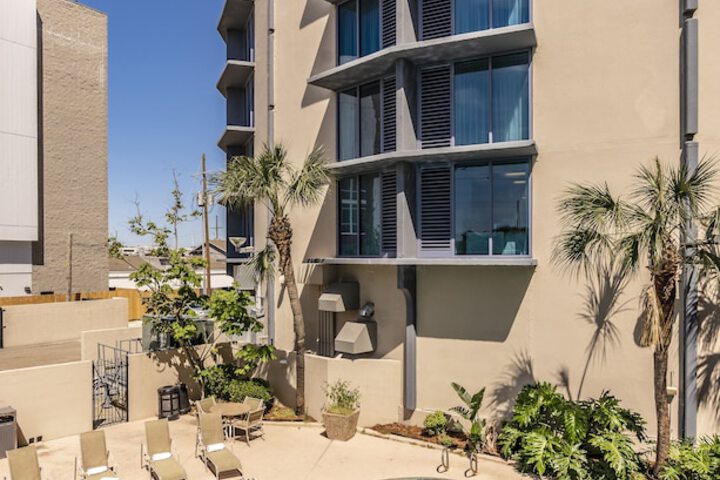 Comfort Inn & Suites At Copeland Tower - thumb 2