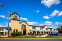 SureStay Hotel by Best Western East Brunswick