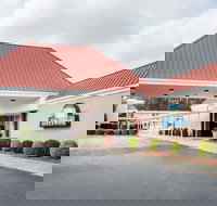 Days Inn by Wyndham Goldsboro - Accommodation Los Angeles