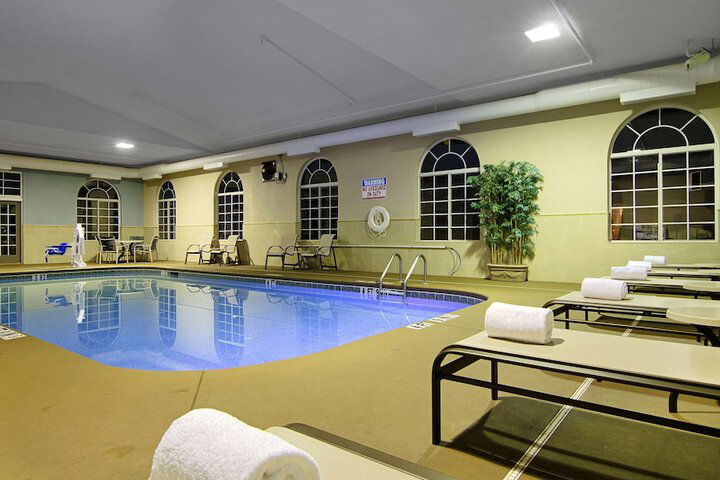 Best Western Plus River Escape Inn & Suites - thumb 4