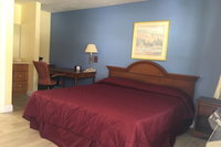Red Carpet Inn  Suites