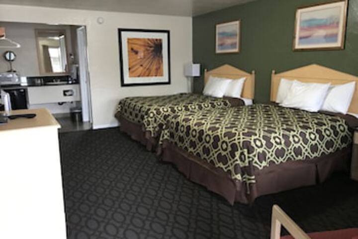 Downtown Inn - thumb 0