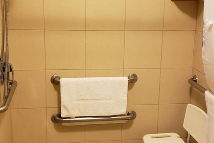 Hampton Inn Phoenix-Biltmore - thumb 4