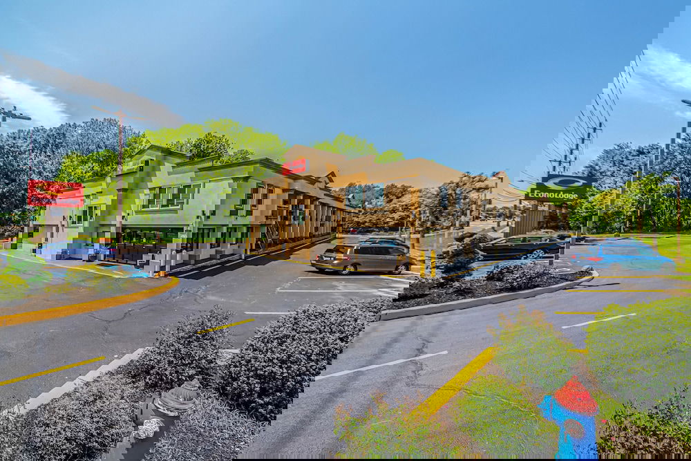 Econo Lodge Mt Laurel - thumb 0