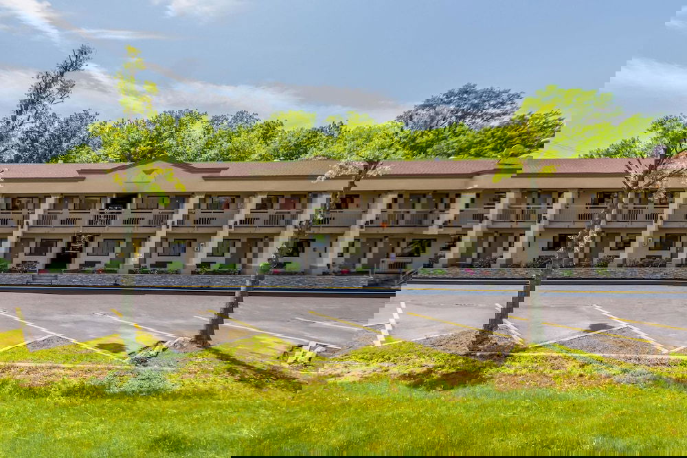 Econo Lodge Mt Laurel - thumb 2